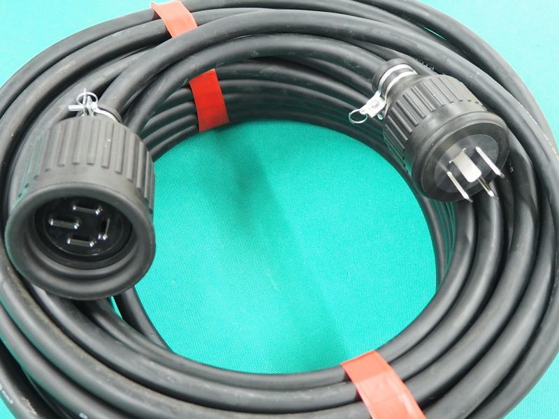 延長用 電源ケーブル 3芯 プラグ・ボディ付 2CT3x3.5(WF7420K/WA3429K