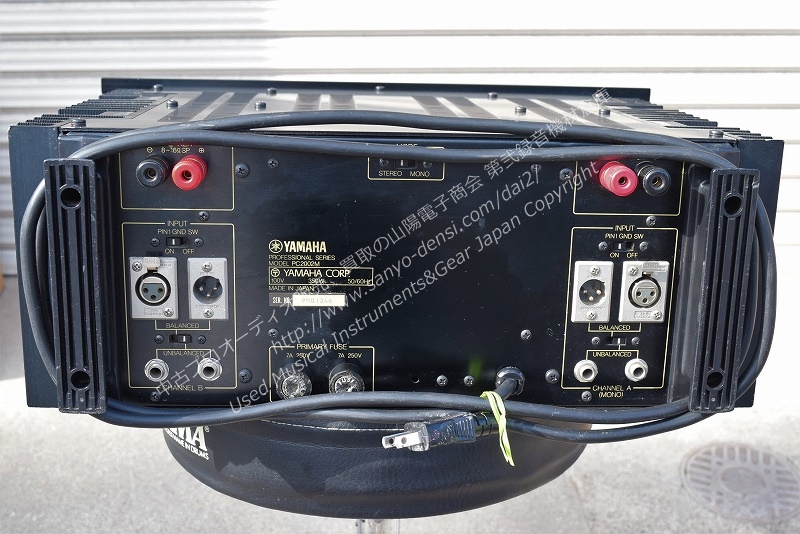 中古音響機材】 YAMAHA PC2002M PAパワーアンプ