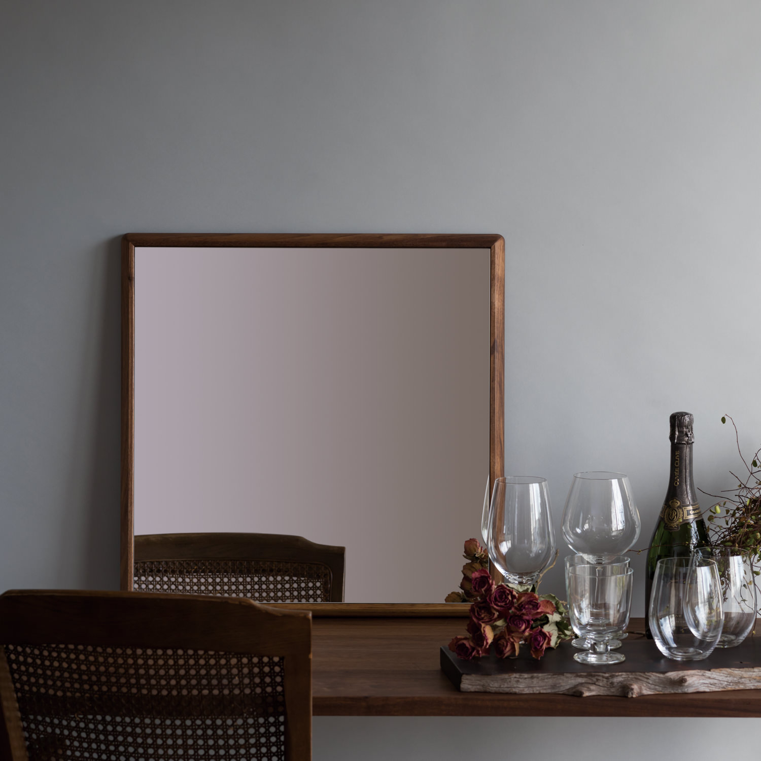 ステラ ウォールミラー ウォールナット W542×542 - 株式会社千代木工