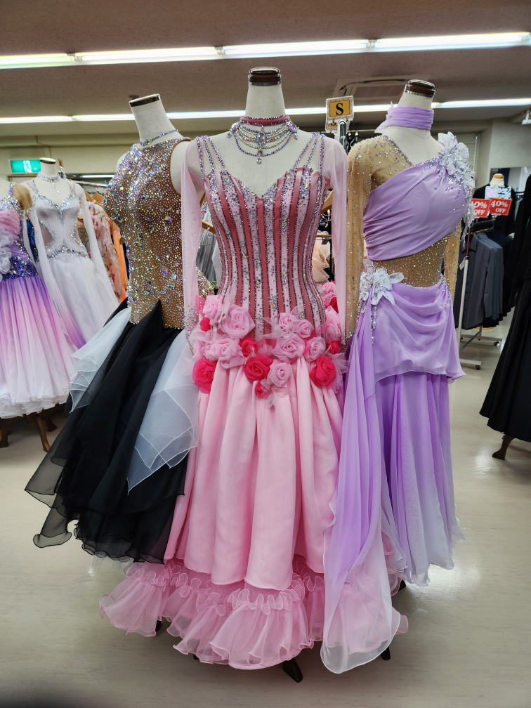 2024年夏白樺ドレス大バーゲンセール 【公式】社交ダンスドレス通販