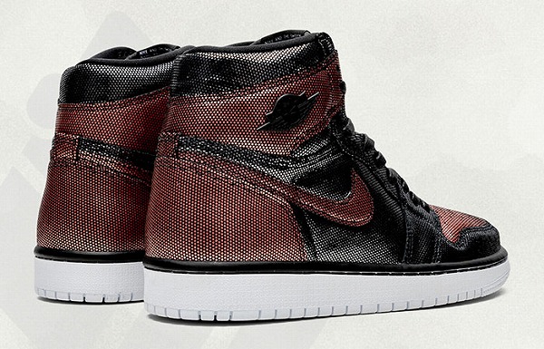 NIKE WMNS AIR JORDAN 1 RE HI OG“Fearless”Rose Gold エア ジョーダン