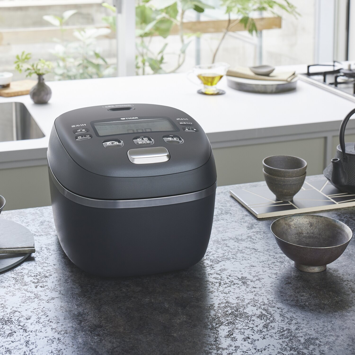 タイガー 土鍋かまどコート 圧力IHジャー炊飯器 “ご泡火炊き” ＜5