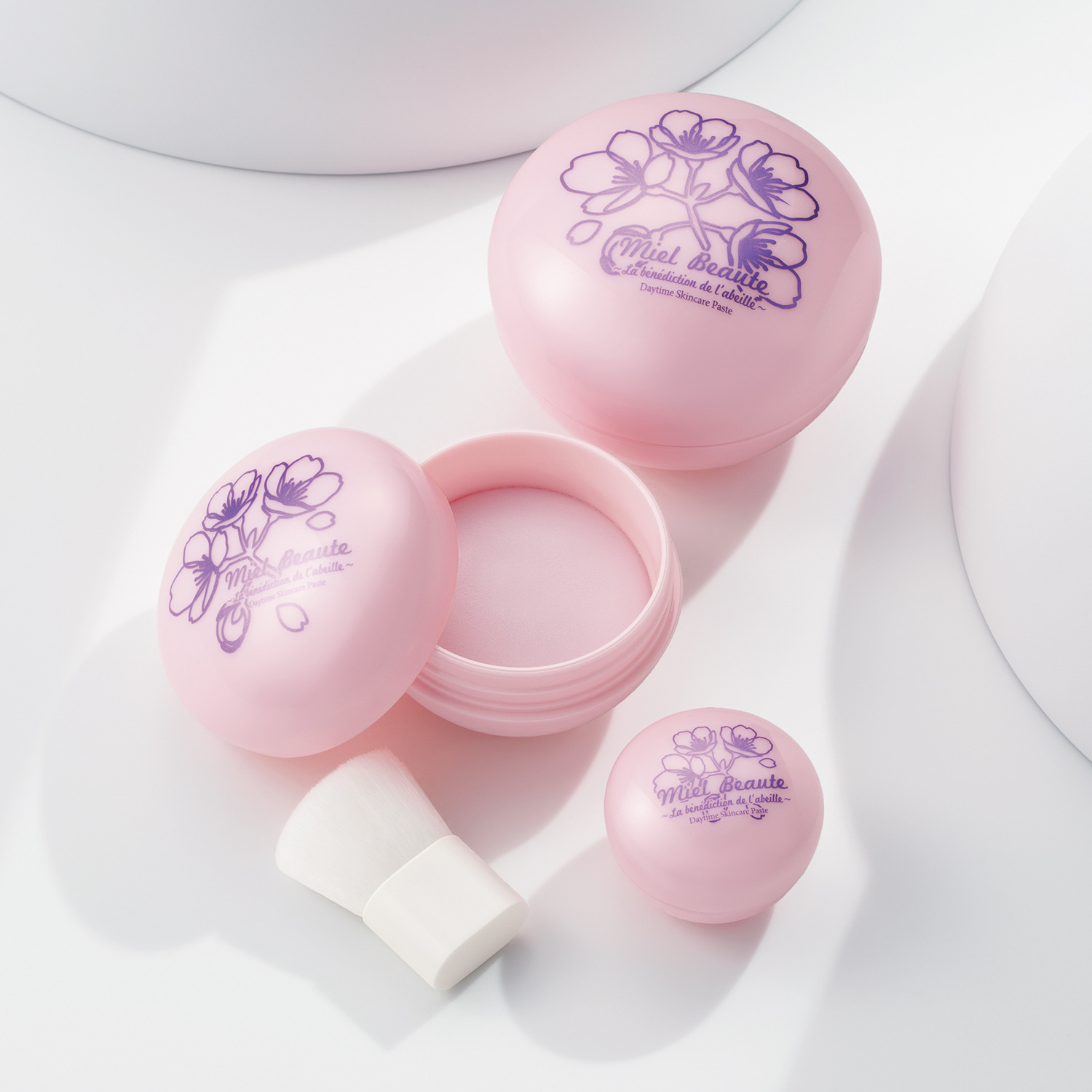 ミエルボーテ 紫桜カラーで透明感 上品なツヤと輝きを演出！ 新デイ