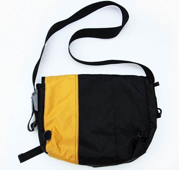 USA製 TIMBUK2 ナイロン メッセンジャーバッグ 黒×黄 S - Sixpacjoe