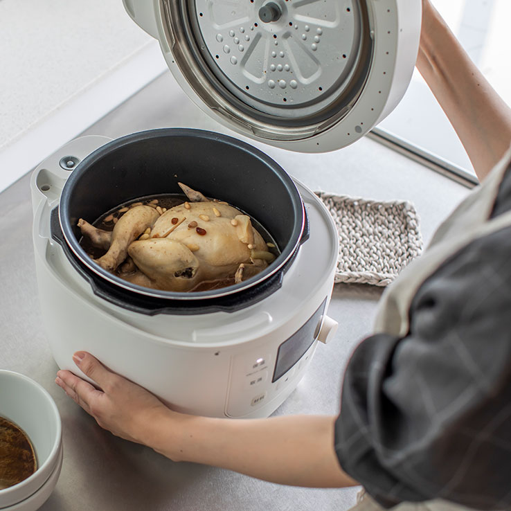 おうちシェフ PRO L(4～6人用 電気圧力鍋)｜シロカ