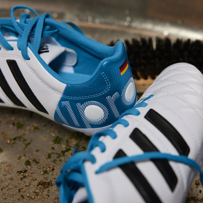 激レア】adidas サッカースパイク 11pro 限定盤 取り替え式ブルー