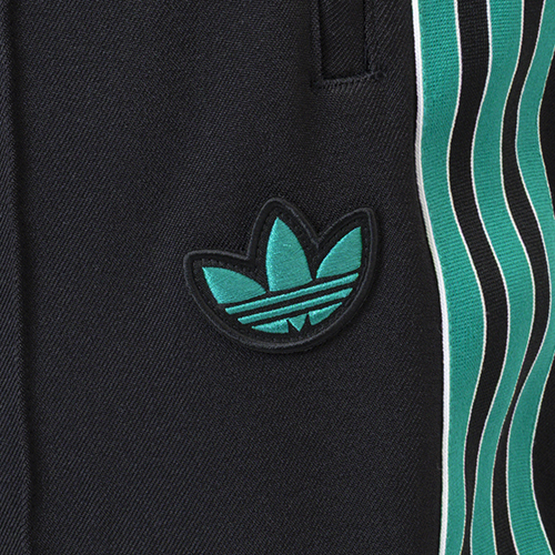 リヴァプール TERRACE ICON トラックパンツ／サッカーショップKAMO