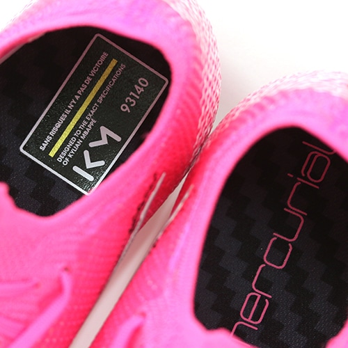 ﾅｲｷ ｳﾞｪｲﾊﾟｰ 13 ｴﾘｰﾄ KM FG／サッカーショップKAMO