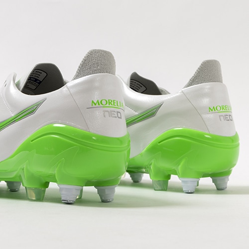 モレリアネオ 4 JAPAN MIX／サッカーショップKAMO