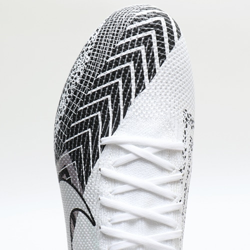 ﾅｲｷ ｽｰﾊﾟｰﾌﾗｲ 7 PRO MDS FG／サッカーショップKAMO