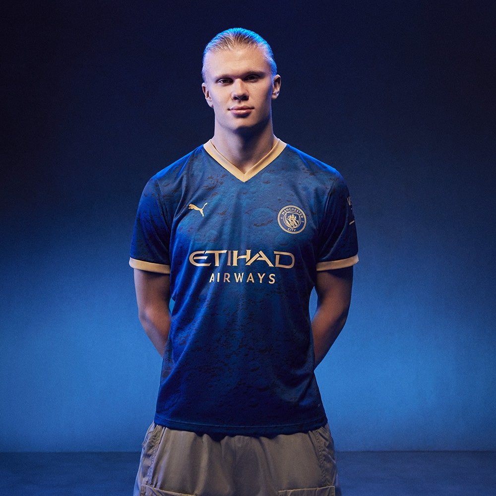 マンチェスターシティ Chinese New Year モデル | PUMA(プーマ