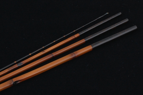 俊秀作 タナゴ竿 8寸元 4本継 2尺8寸 (84cm) 高野竹 軟調の通信販売