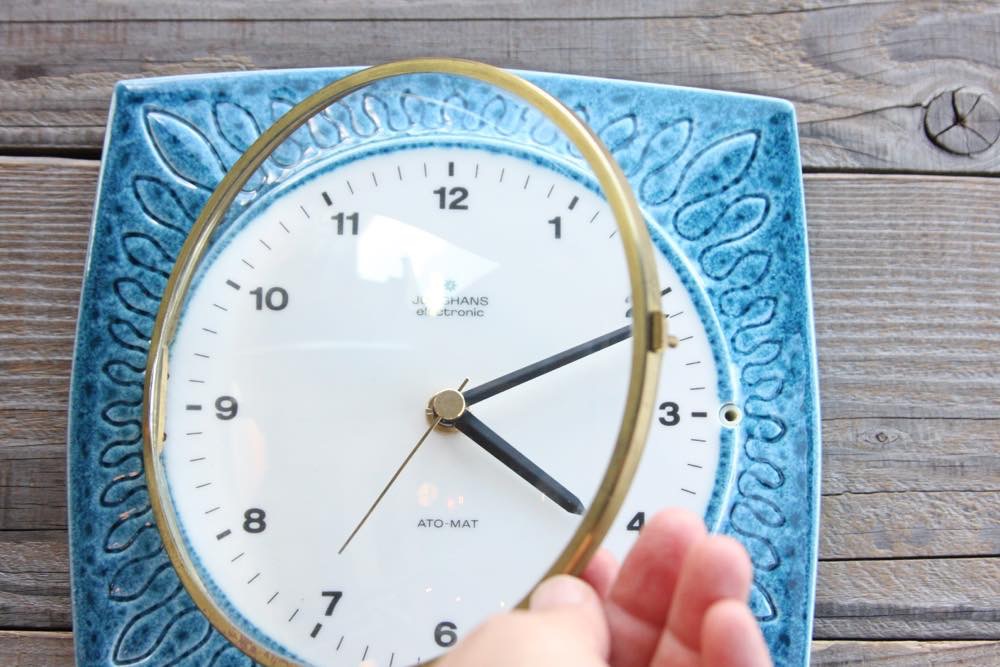 ヴィンテージ インテリア雑貨/ 陶製 壁掛け時計 Junghsnsユンハンス製