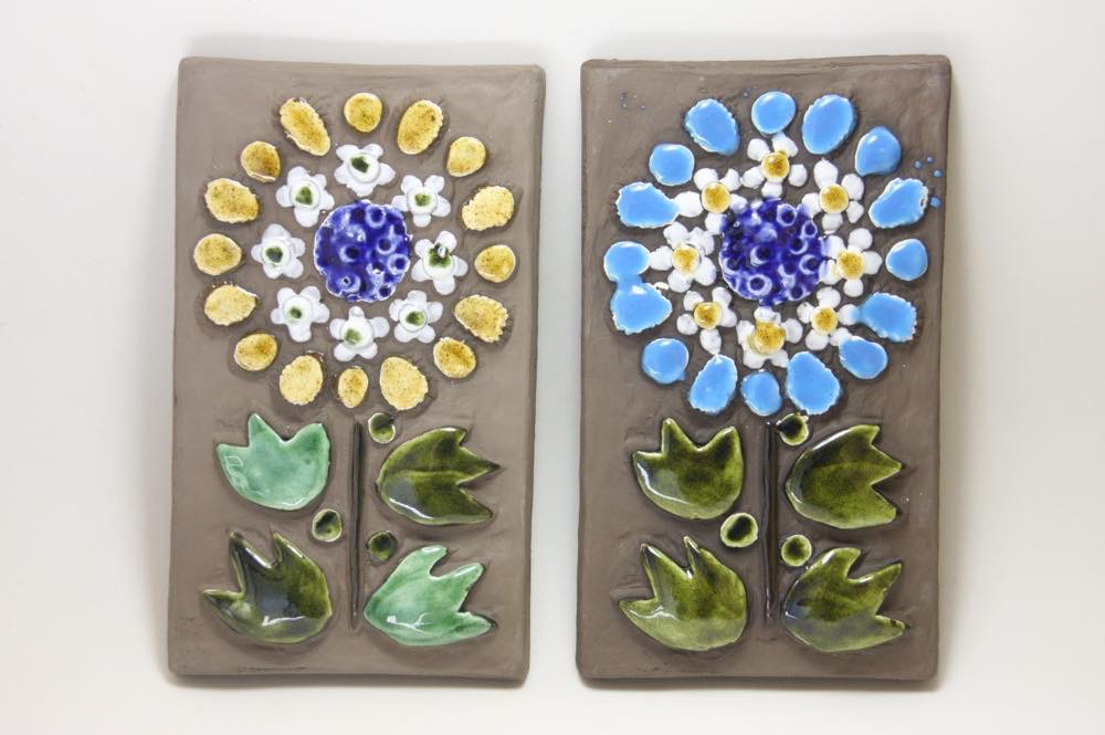 Jie gantofta ジィ ガントフタ イエロー花 陶板