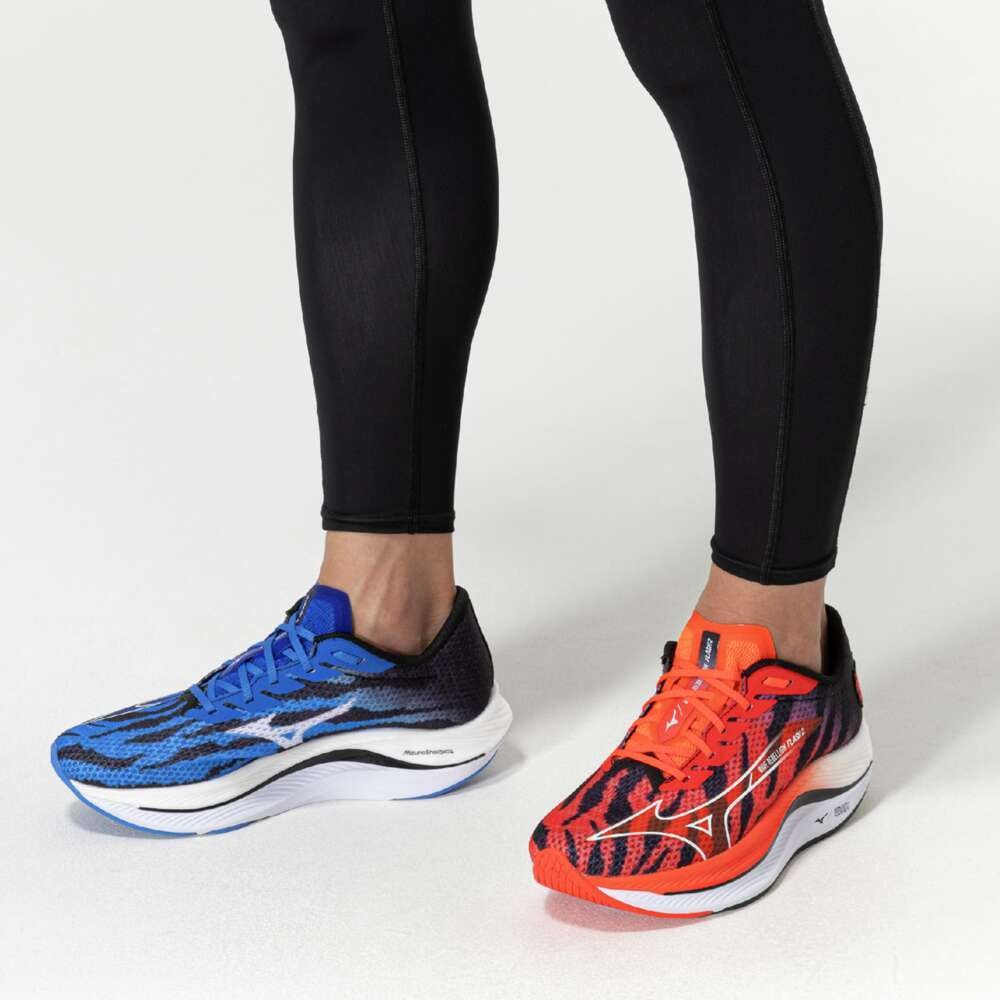 ミズノ（MIZUNO）（メンズ）ランニングシューズ トレーニングシューズ