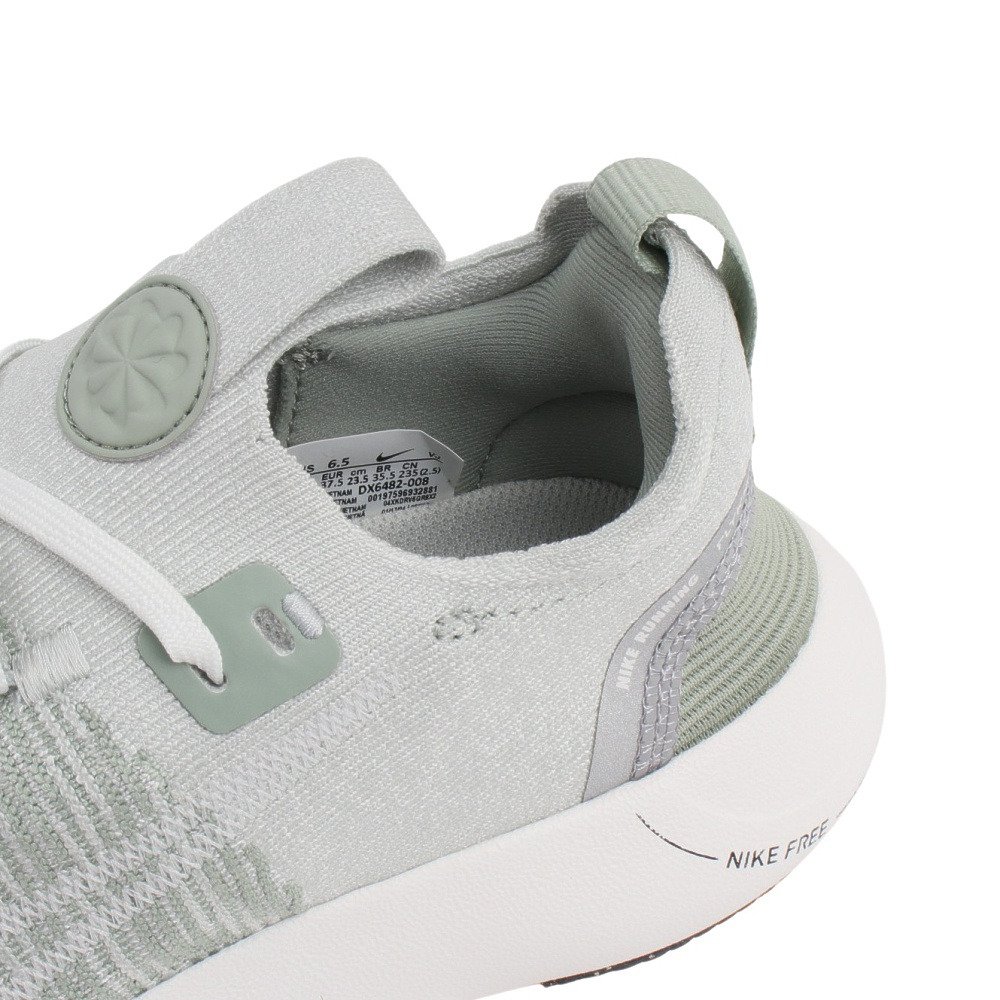 ナイキ（NIKE）（レディース）ランニングシューズ フリーランフライ