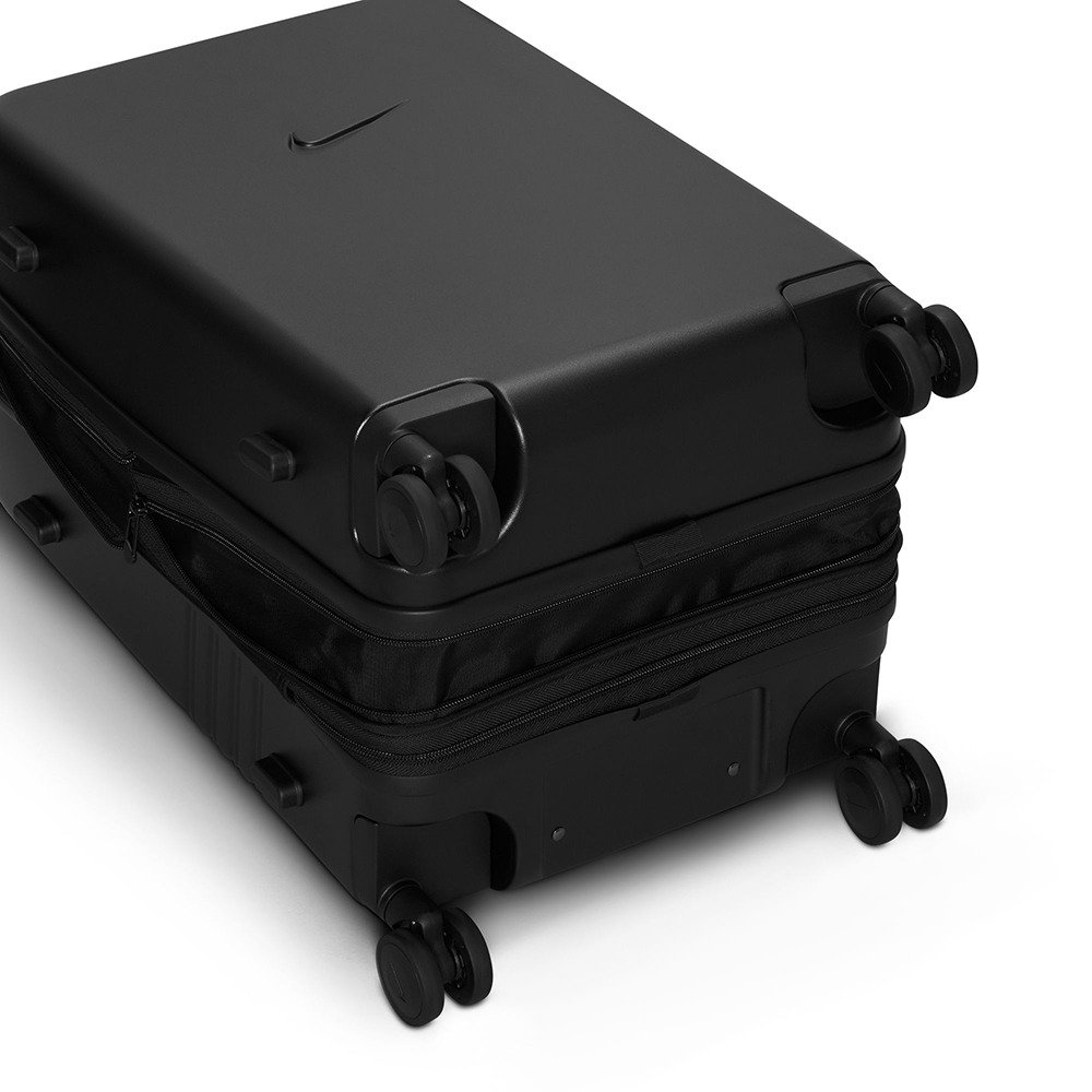 ナイキ（NIKE）（メンズ、レディース）キャリーケース 22インチ ハード