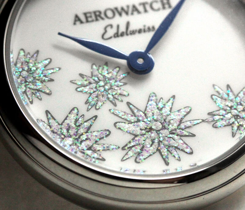 アエロ（AERO）/ 蒔絵 / 小花 / 辻和寿作 / ペンダントウォッチ / 懐中