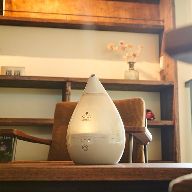 送料無料！スチームファン式アロマ加湿器「SHIZUKU」グレージュカラー