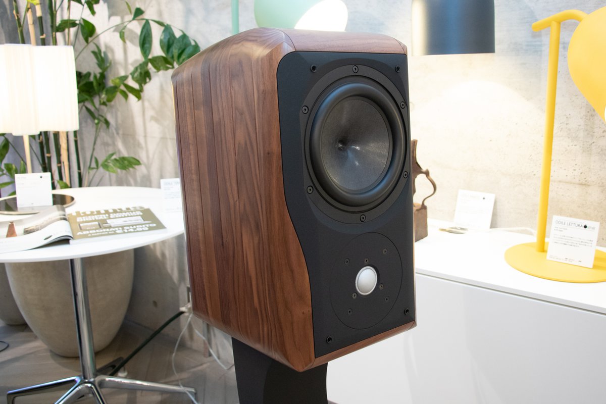 天然木＆ハンドメイドの伊スピーカーブランド「chario（チャリオ