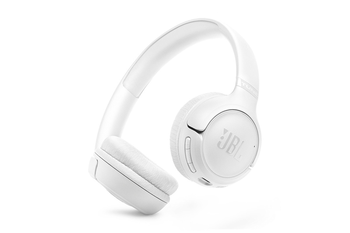 JBL 、新ワイヤレスヘッドホン「Tune 530BT」。バッテリー強化や急速