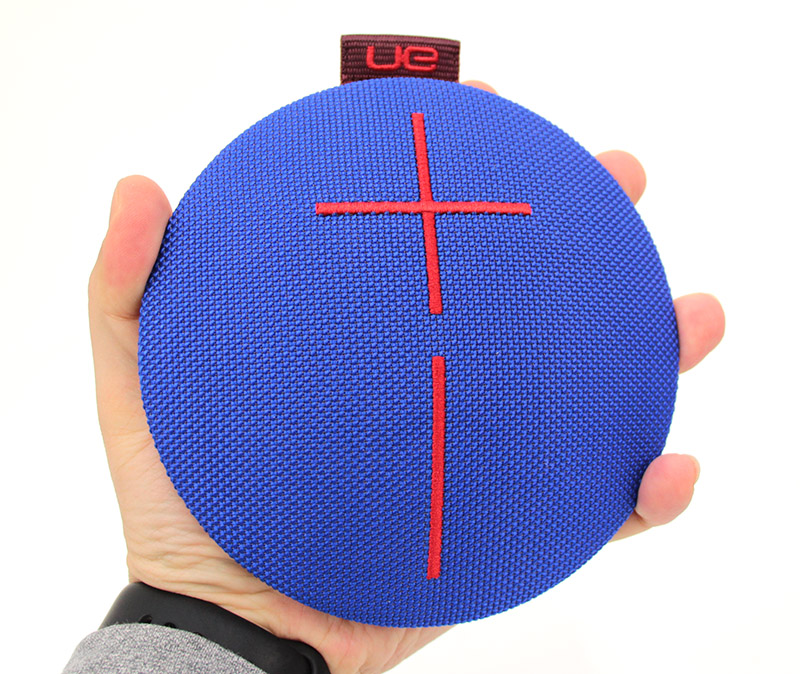 Ultimate Ears「UE ROLL」レビュー。円盤形BTスピーカーの実力とは