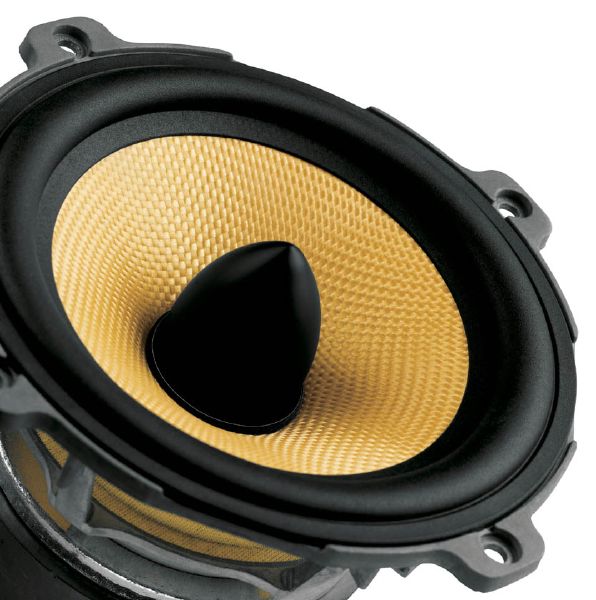 コンパクトスピーカーの新基準 B&W「685」「686」