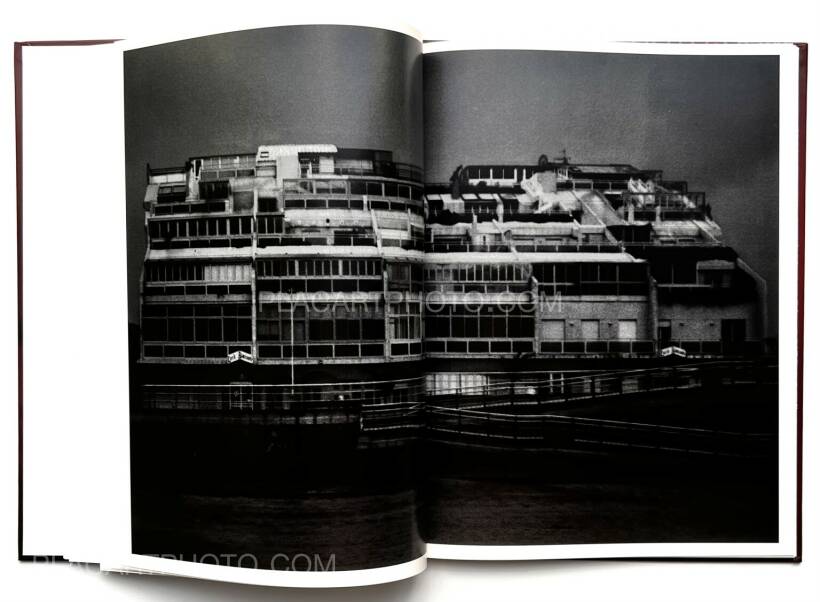 Antoine d'Agata: Stigma, Images en Manoeuvres , 2004 | Bookshop Le