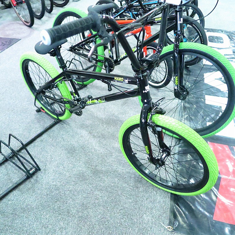 HARO BIKES（ハローバイクス） 2017年モデル DOWNTOWN DLX