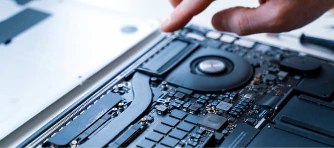 MacBook Air/Pro のバッテリー交換（即日仕上げ・全国対応）