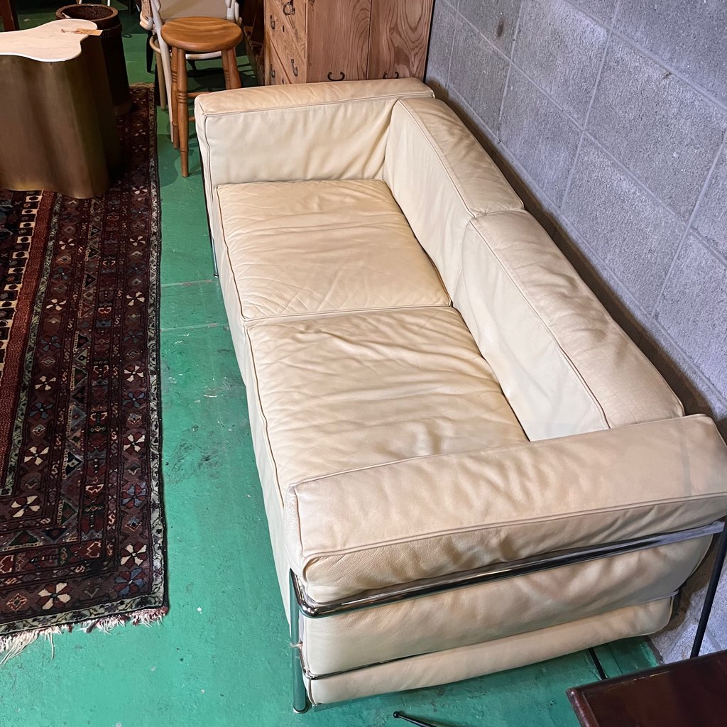 カッシーナ / Cassina ルコルビュジエ / Le Corbusier LC3 2人掛け