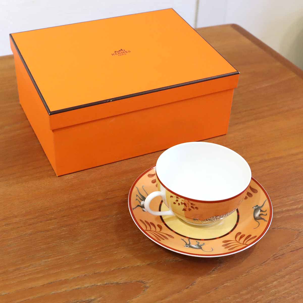 エルメス / HERMES アフリカ / AFRICA ティーカップ＆ソーサ― ブラウン