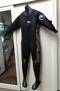ドライスーツ - フルオーダーのウェットスーツ チコ