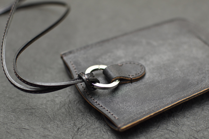 スマートフォンケース・PLYMOUTH（プリマス）についてのお話