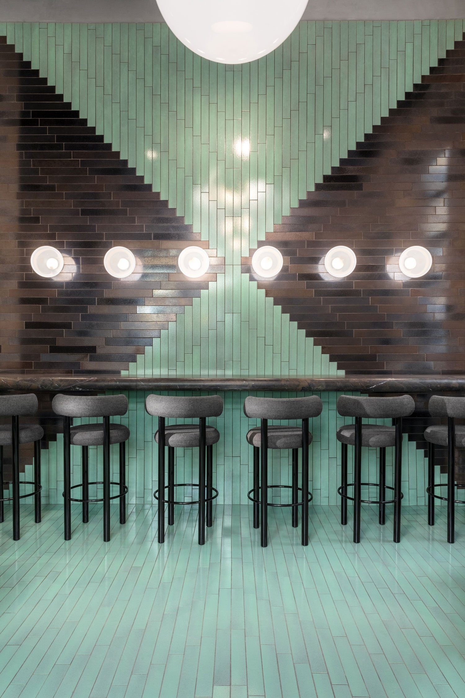 FAT STOOL 75 WOOD – Tom Dixon ONLINE STORE – トムディクソン 日本