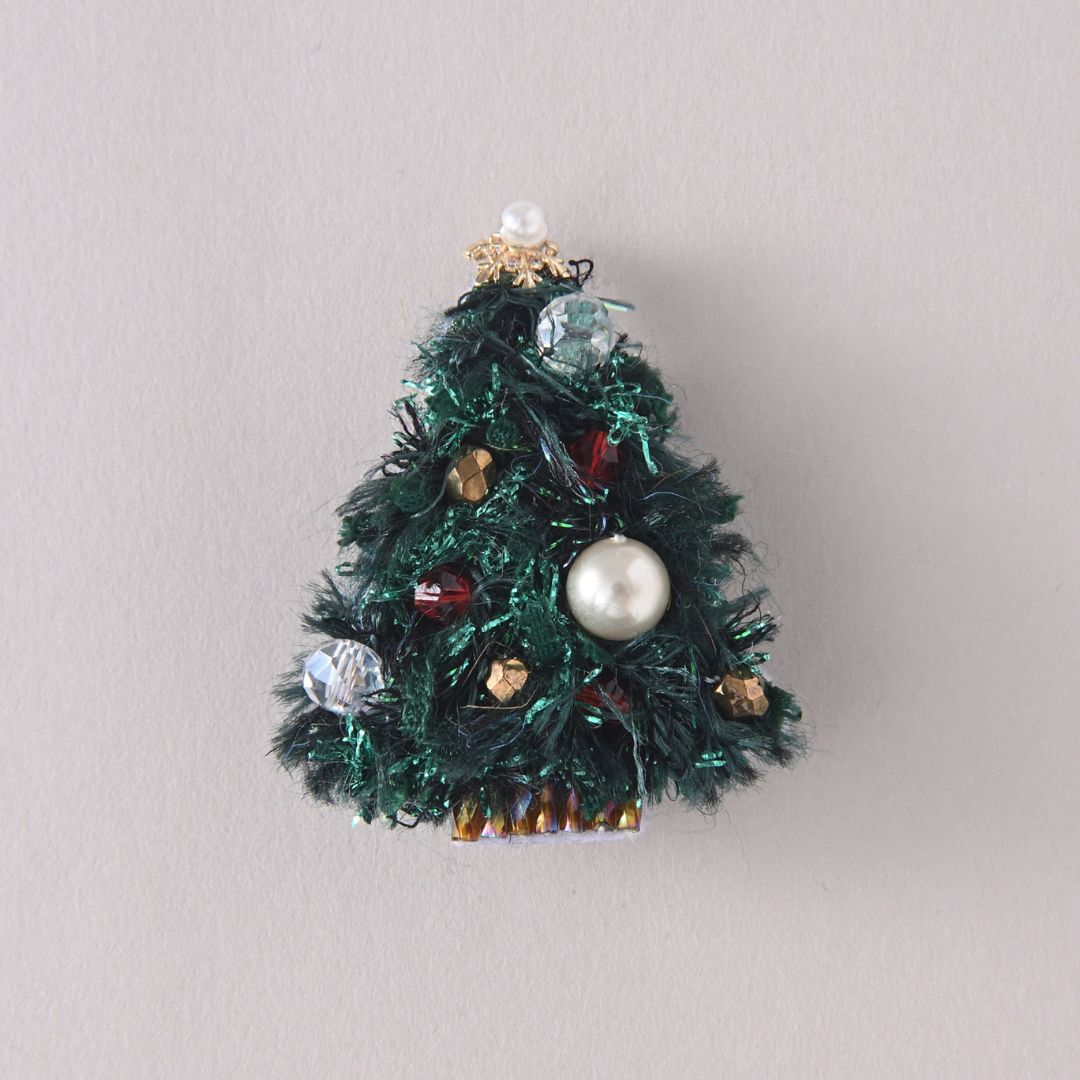 ビーズ刺繍シークレットガーデンミニクリスマスツリー: キット