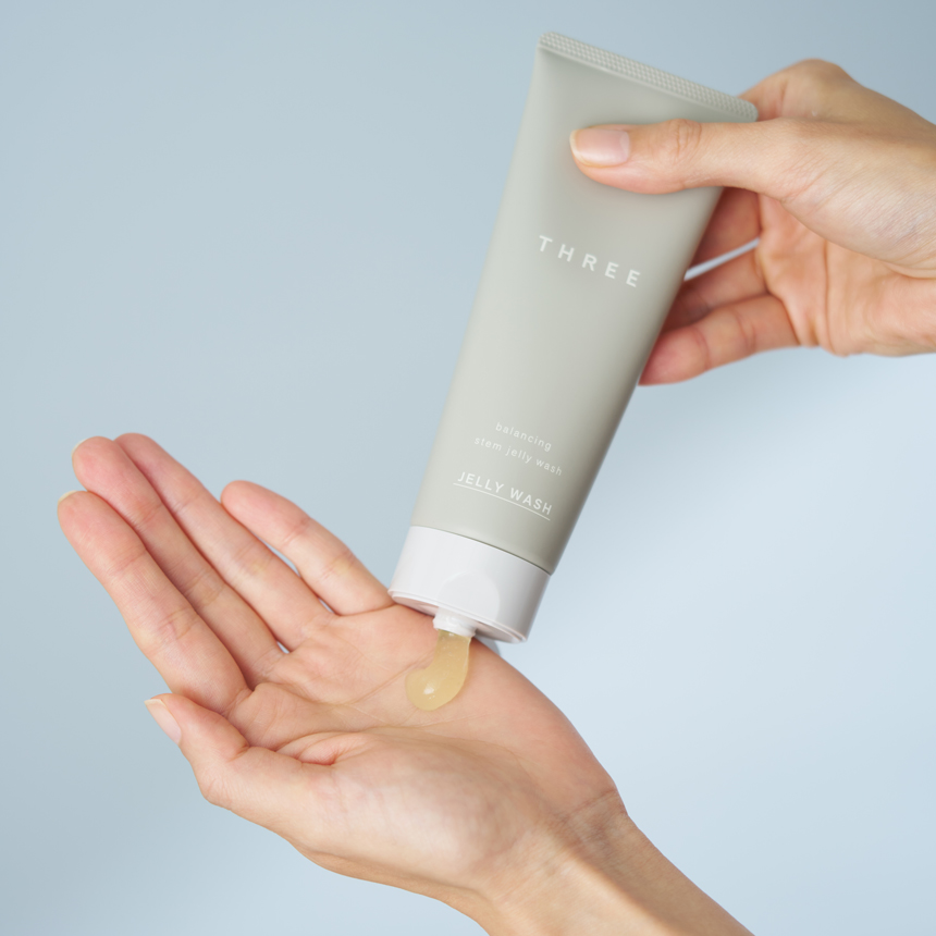 THREE バランシングステム ジェリー ウォッシュ | 洗顔料 | THREE