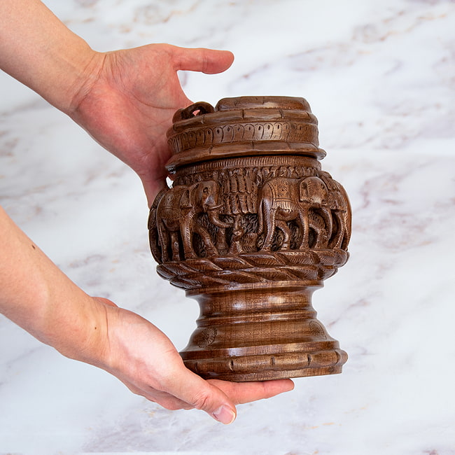 1点もの】カシミールの細密彫刻 スタンディングボックス 高さ22cm程度