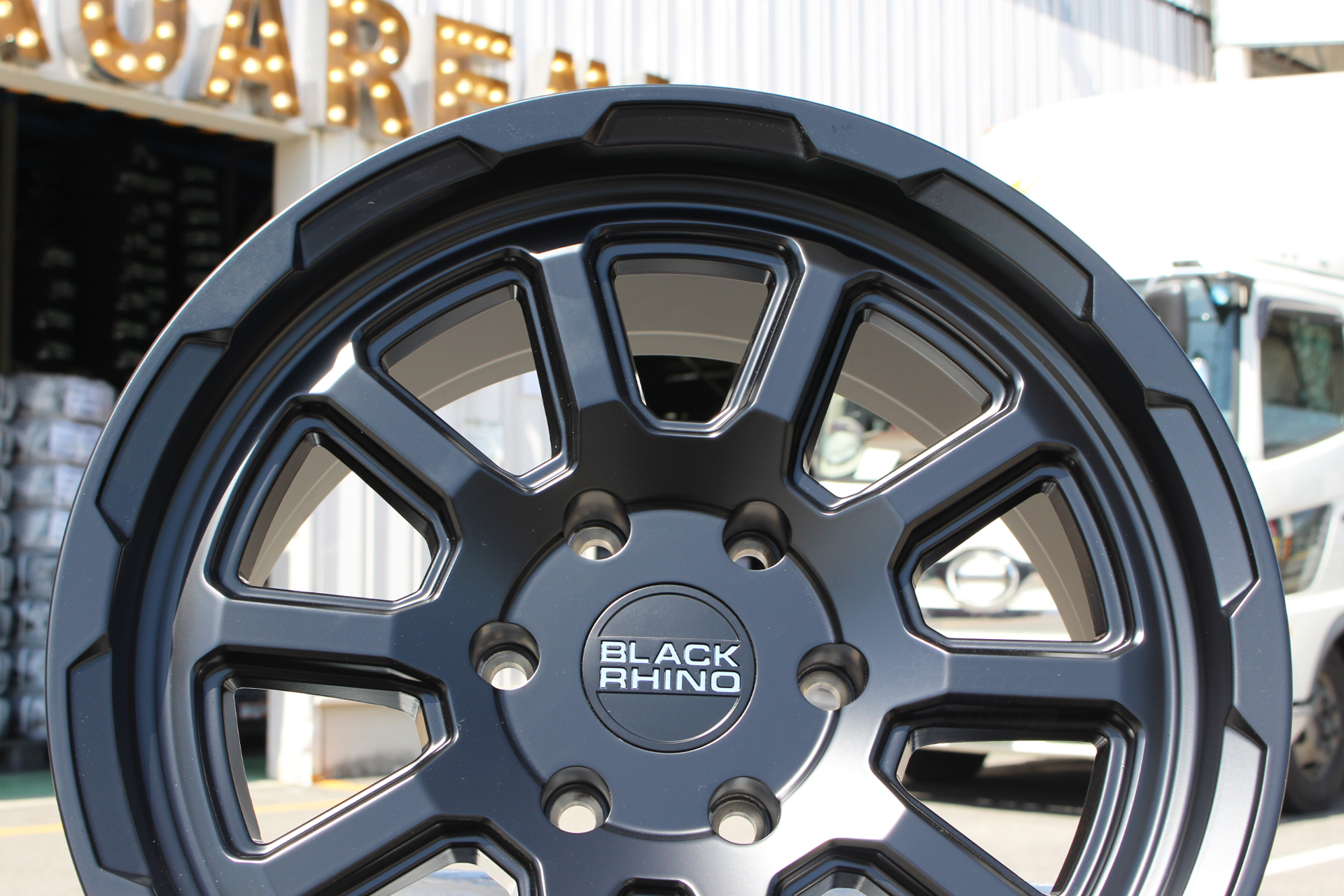 洋楽 Black Rhino / Paper Route Amazon.co.jp: Paper Route: ミュージック