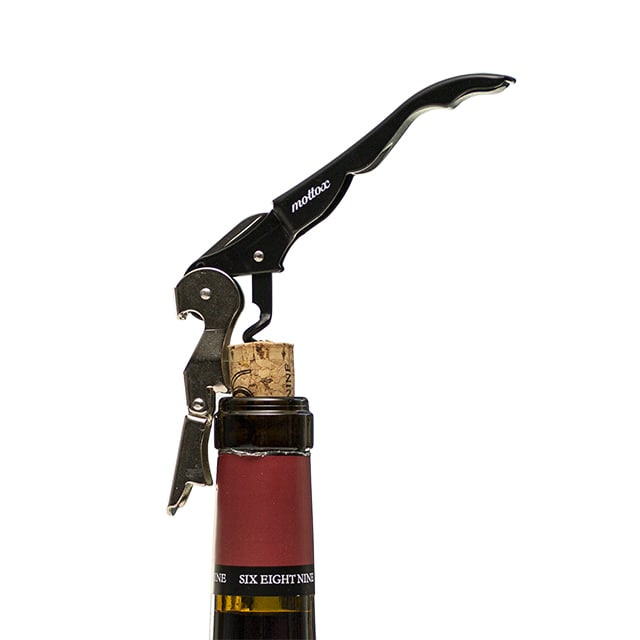 ソムリエおすすめ使いやすいダブルアクションのソムリエナイフ