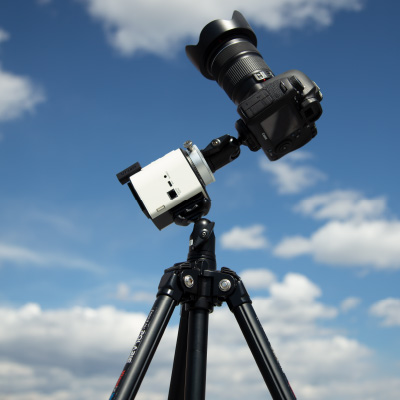 ポータブル赤道儀の決定版『星空雲台ポラリエU』 | ビクセン（Vixen