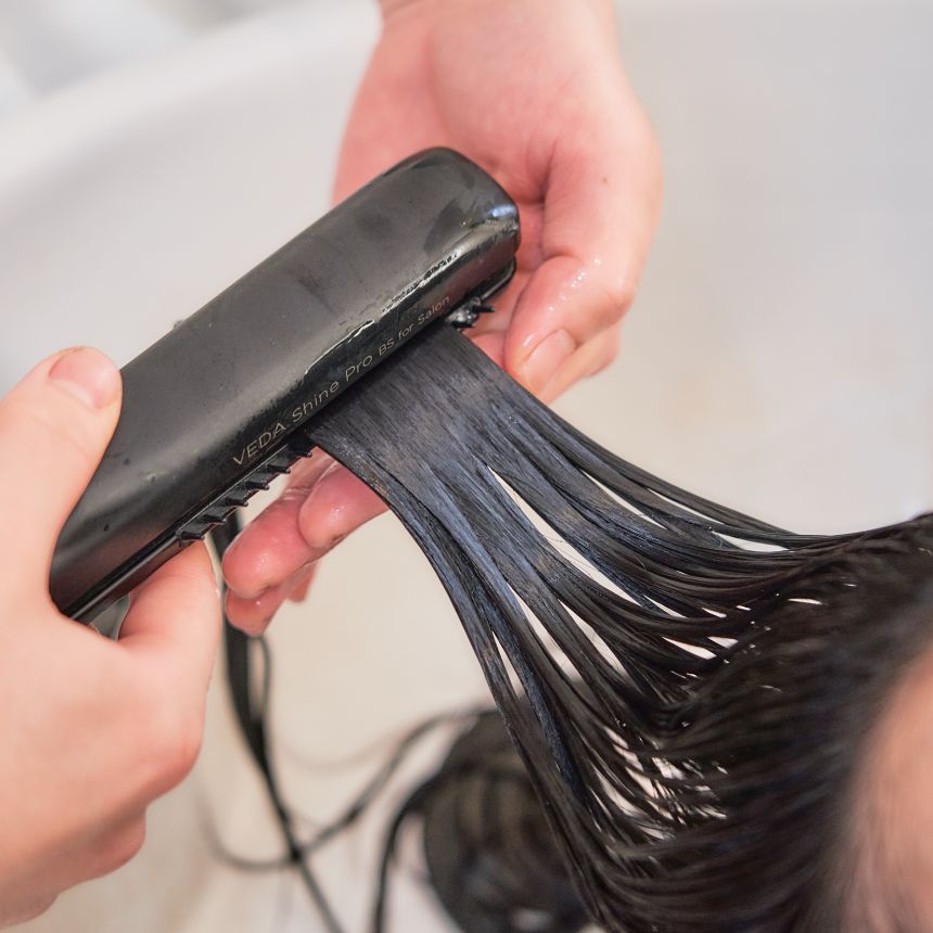 ヴェーダシャインプロ」 | YA-MAN TOKYO JAPAN | ヤーマン株式会社