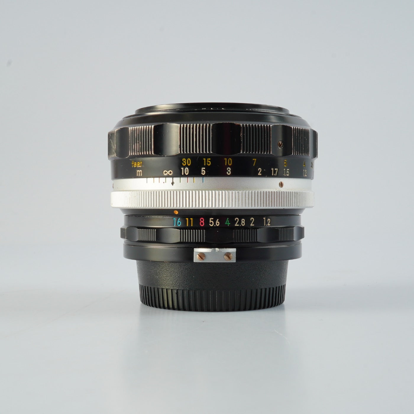 Nikon 非Ai Nikkor-S.C Auto 55mm F/1.2 単焦点レンズ – 山田写真機店