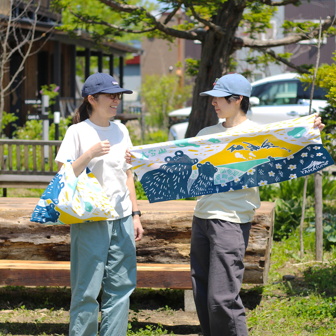 No.91938 やまてぬ ヒグマと旭岳 – YAMAtune大雪山店