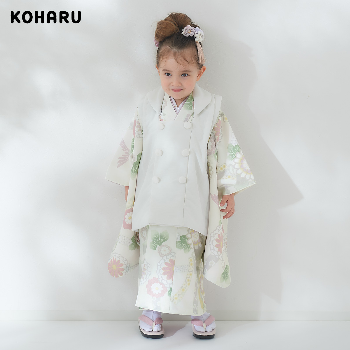七五三被布 : KOHARU K239 【三歳女児被布】白x白菊熨斗目 | 七五三