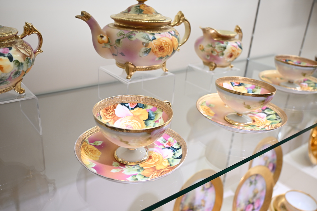 オールドノリタケ」など美しいカップ＆ソーサーが集結！「至福の