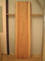 一枚板テーブルの吉野杉ドットコム取り扱い樹種 | 一枚板テーブルと