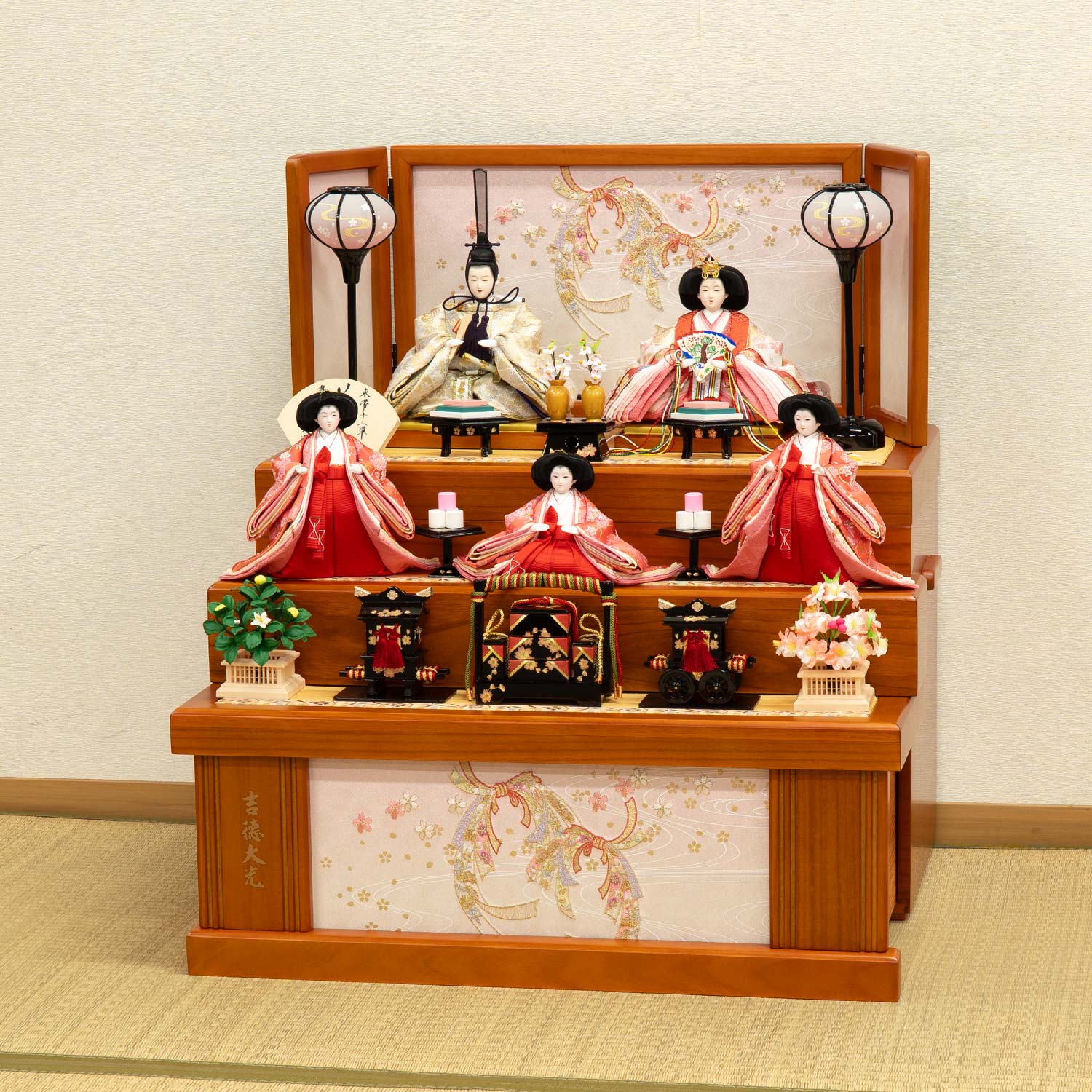 収納箱飾り 商品一覧 | 雛人形（ひな人形）・五月人形の吉徳