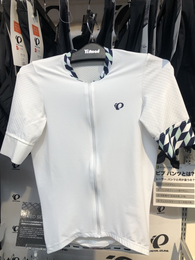 空気抵抗低減素材使用のレース仕様ジャージ「スピードレースジャージ