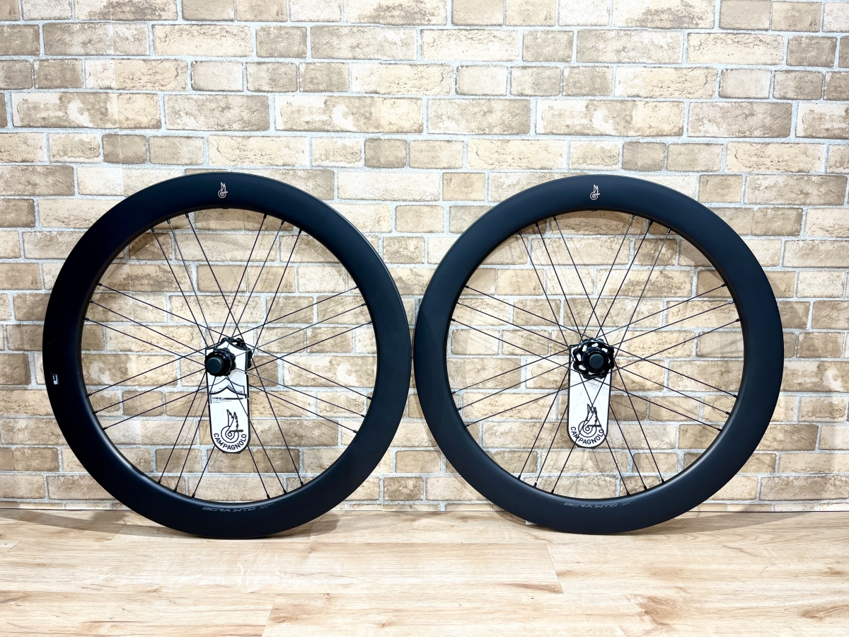 CAMPAGNOLO】世にも珍しいマットブラック仕様のBORA?限定品なのに特価